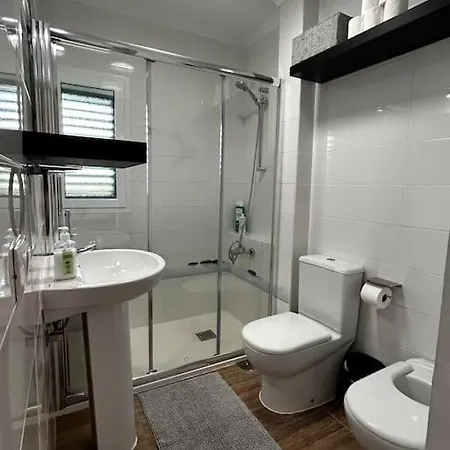 Beach Lovers From With Heated Pool Apartment