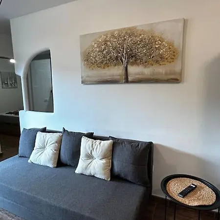 Apartmán Beach Lovers From With Heated Pool Salamanka