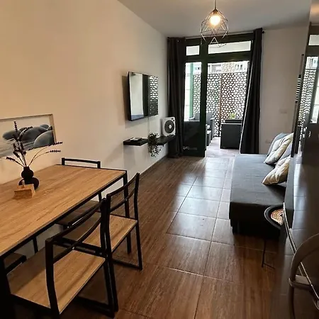 Apartment Beach Lovers From With Heated Pool Salamanca
